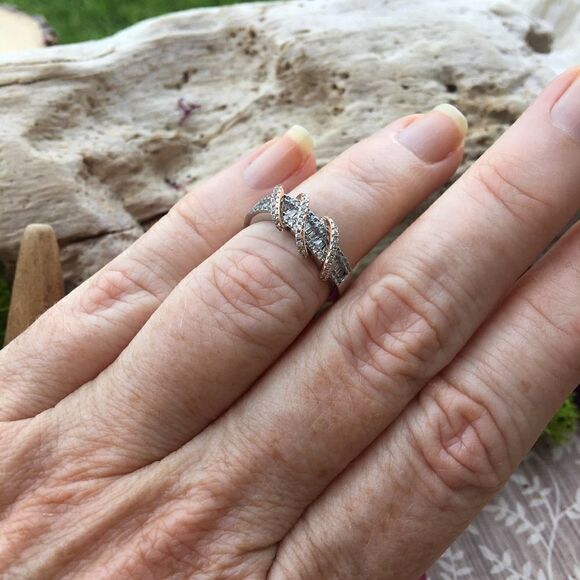 Sterling Silver Two Tone Rose Gold Plated Classic Twisted Clear CZ Ring Size 6 - Picture 4 of 6